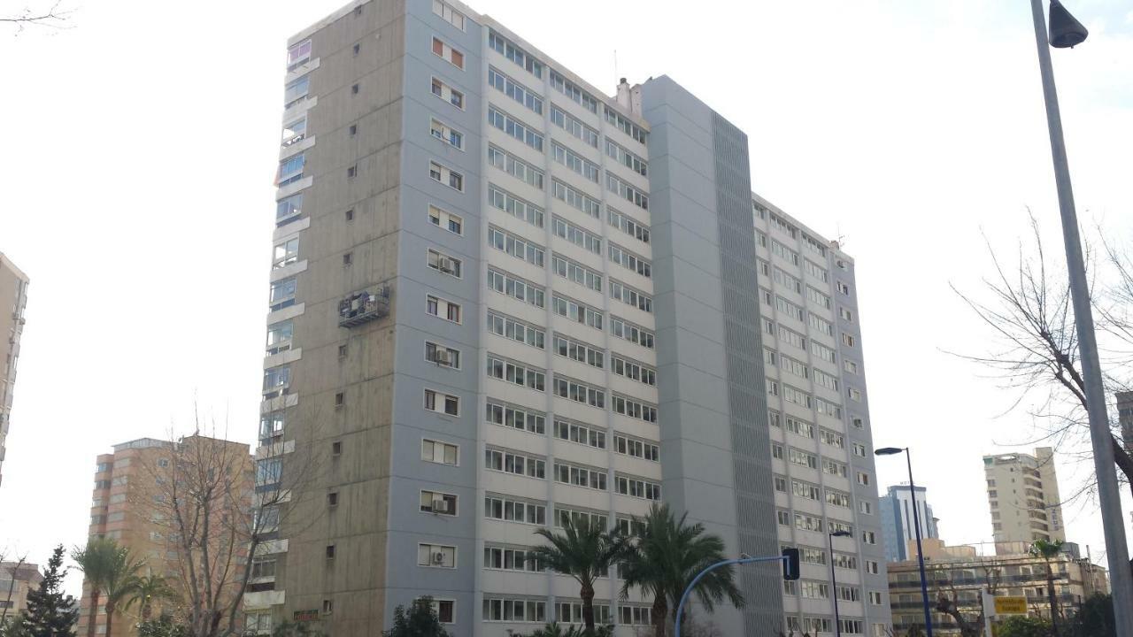 Apartamentos Cervantes Benidorm Exterior photo